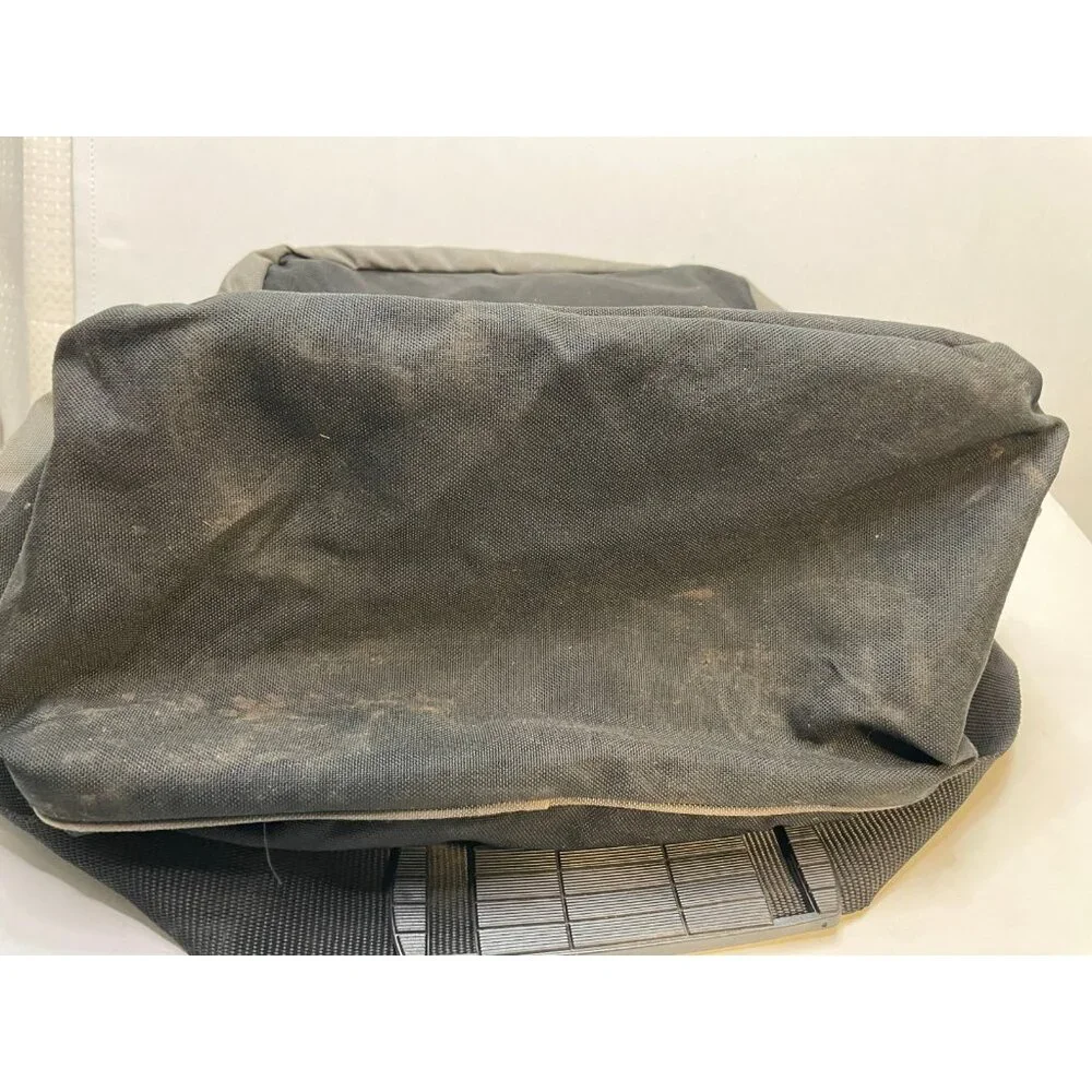REI shoulder strap bag 19